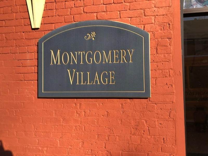 79 Montgomery St - Photo 1