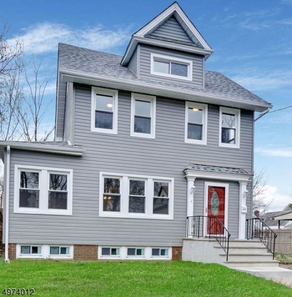 919 Drake Ave - Photo 1
