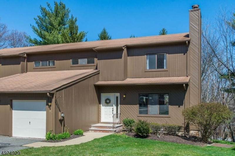 18 Mountain Ridge Dr - Photo 1 18 Mountain Ridge Dr - Photo 1