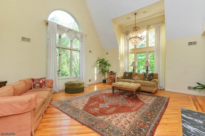 25 Bedford Rd - Photo 1