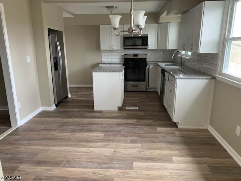 30 Alder Ter - Photo 1