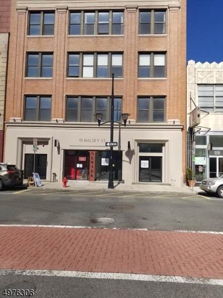 91 Halsey St - Photo 1