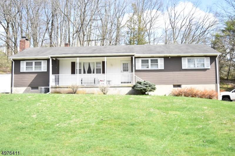 82 Wintermute Rd - Photo 1 82 Wintermute Rd - Photo 1