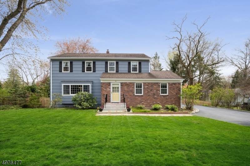 74 Springfield Avenue - Photo 1 74 Springfield Avenue - Photo 1