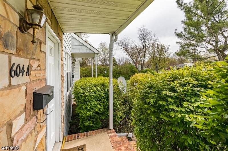 604 Marlborough Common - Photo 1 604 Marlborough Common - Photo 1
