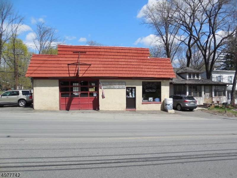 409 Central Ave - Photo 1