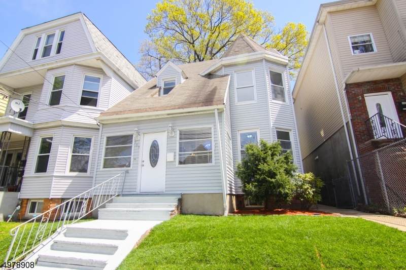 787 Ridge St - Photo 1 787 Ridge St - Photo 1