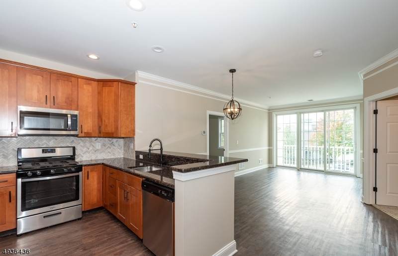 168 Victoria Dr - Photo 1