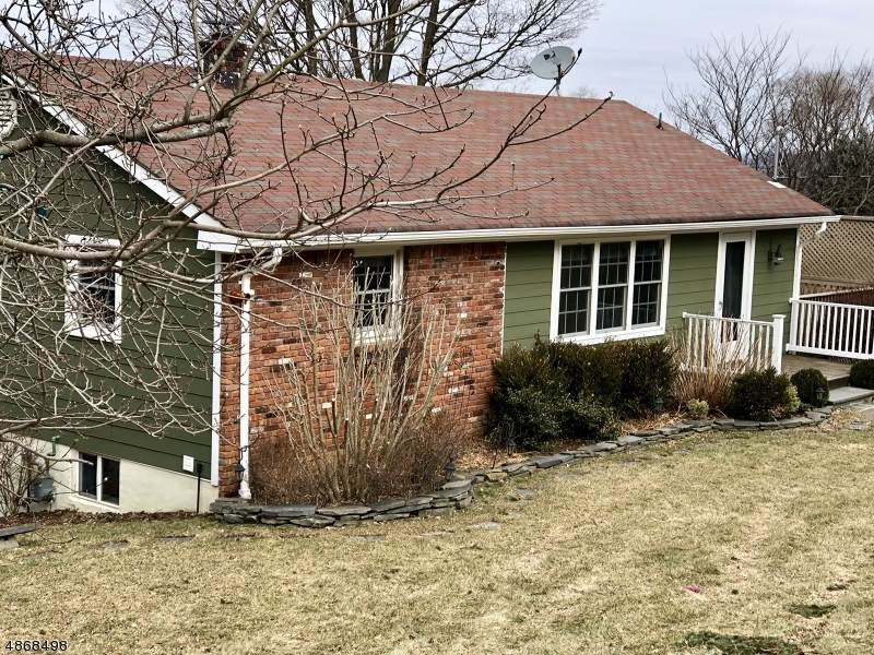 6 Courtland Rd - Photo 1