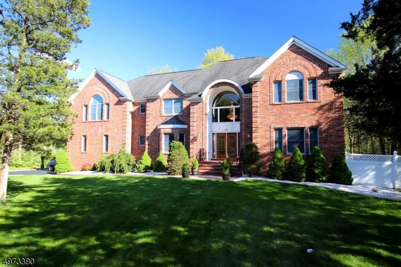 820 Atkinson Circle - Photo 1 820 Atkinson Circle - Photo 1