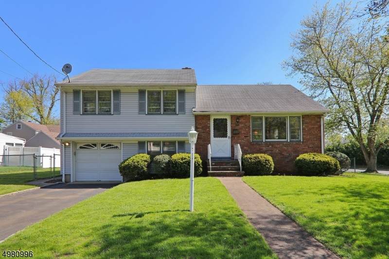 1037 Ripley Ave - Photo 1 1037 Ripley Ave - Photo 1
