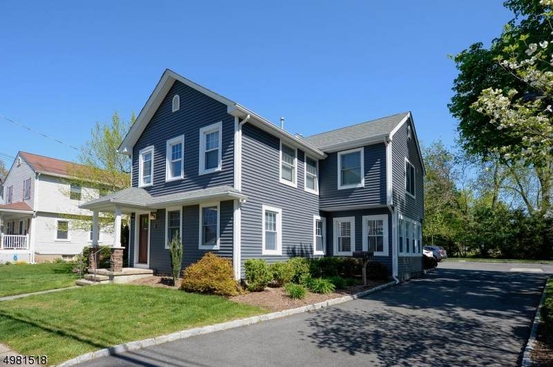44 Cross Ave - Photo 1