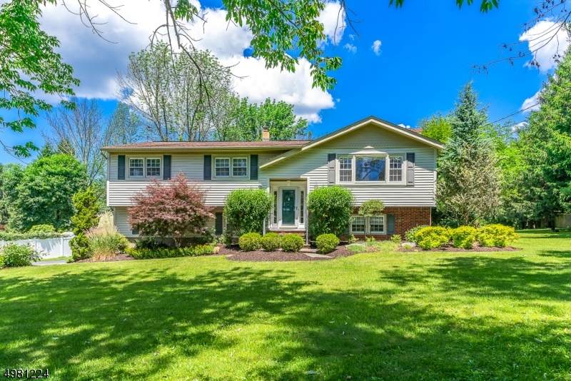 7 E Logan Rd - Photo 1
