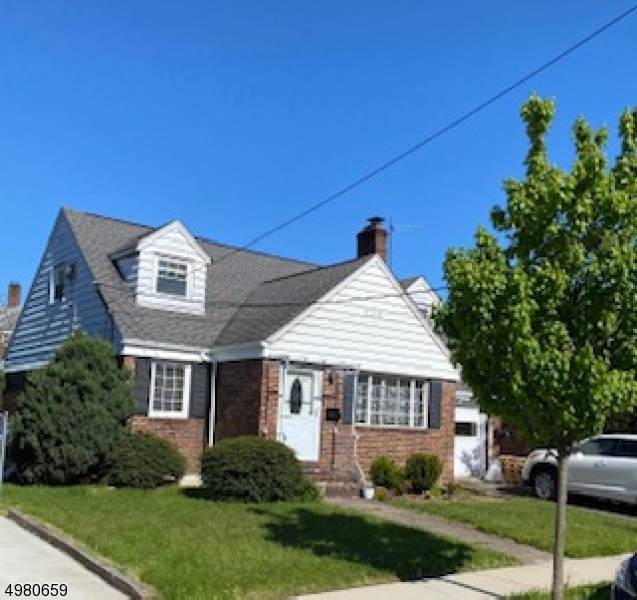 44 Marilyn Pl - Photo 1