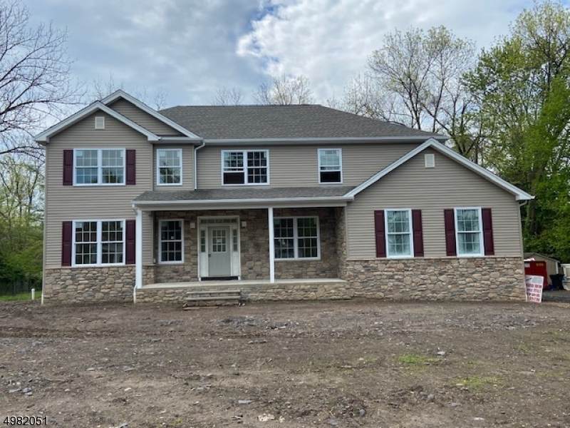 94 Princeton Ave - Photo 1
