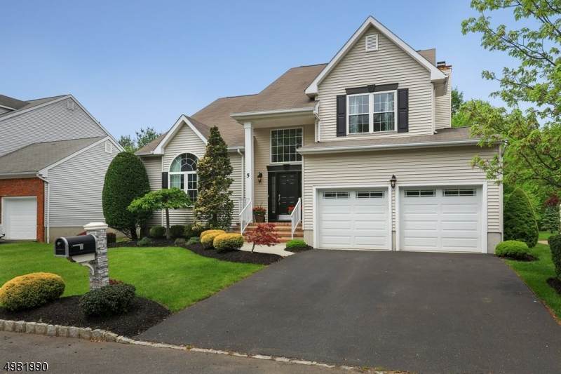 5 Treeview Cir - Photo 1 5 Treeview Cir - Photo 1