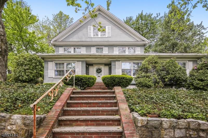 314 Chestnut St - Photo 1
