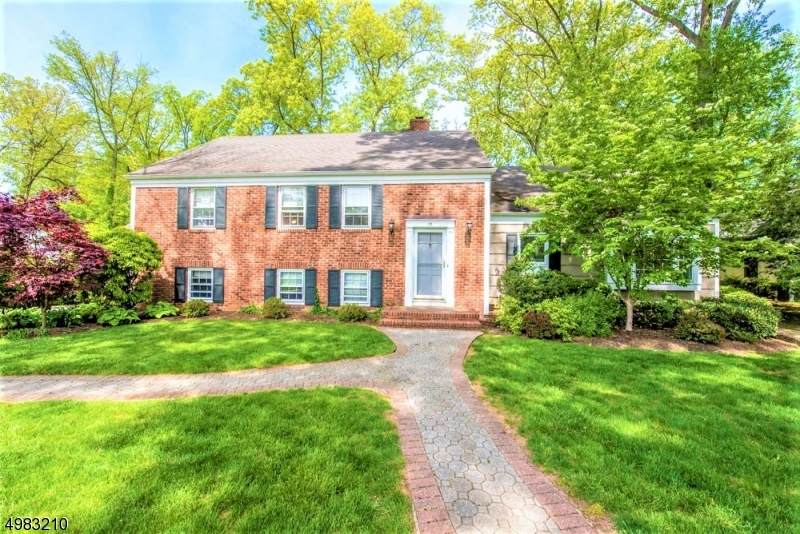 35 Bradwahl Dr - Photo 1