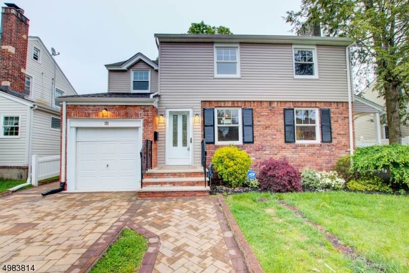 121 Yale Ter - Photo 1