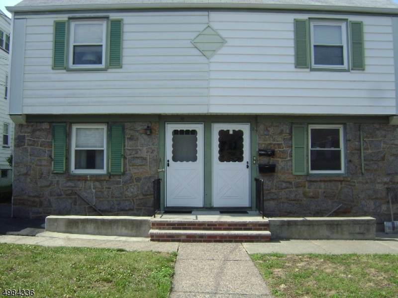 28 E 7Th St - Photo 1