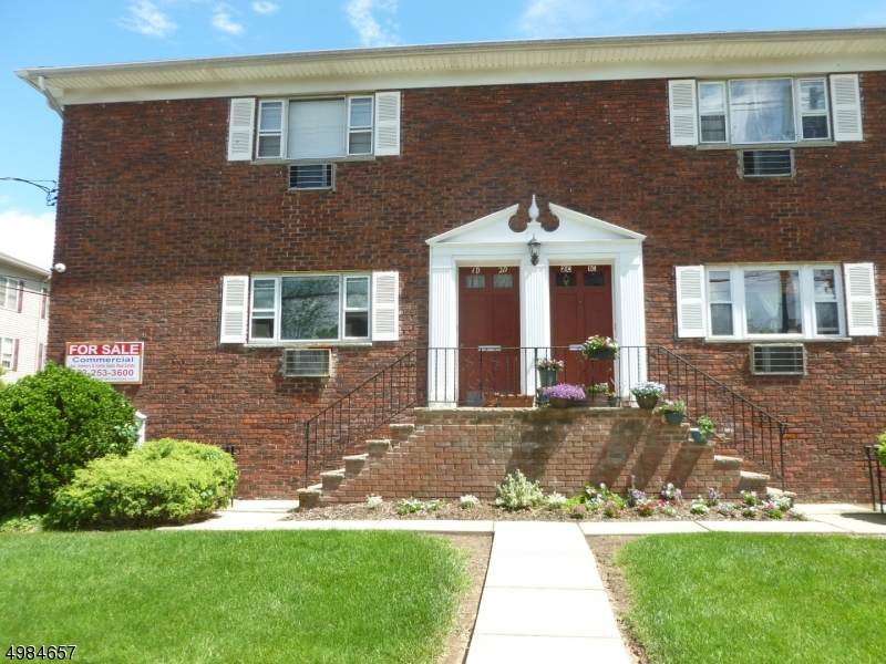 640 Franklin Ave Db - Photo 1