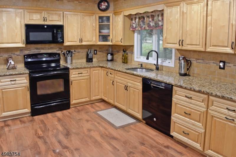 2 Fox Hollow Rd - Photo 1
