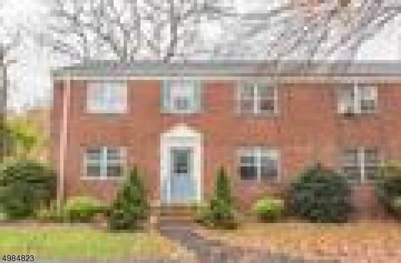 935 Broad St Apt 78B - Photo 1