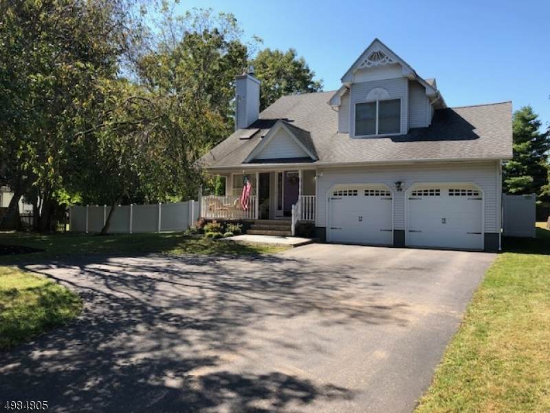 29 Halstead St - Photo 1
