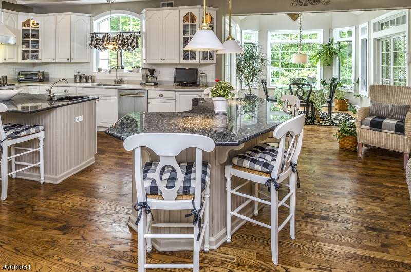 47 Sutton Farm Rd - Photo 1