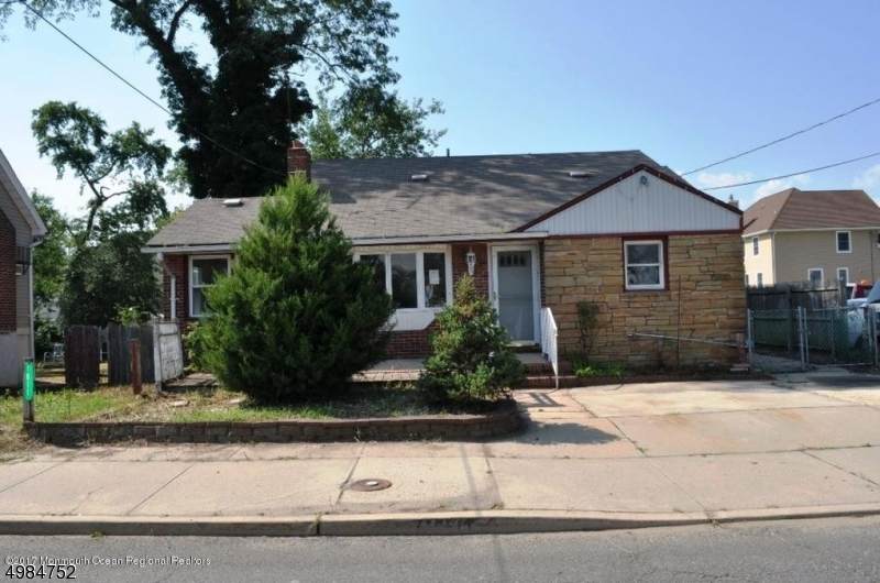 1011 Florence Ave - Photo 1