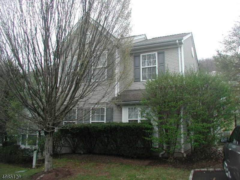 343 Wren Ln - Photo 1
