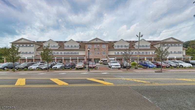 1069 Ringwood Ave-301-1 - Photo 1