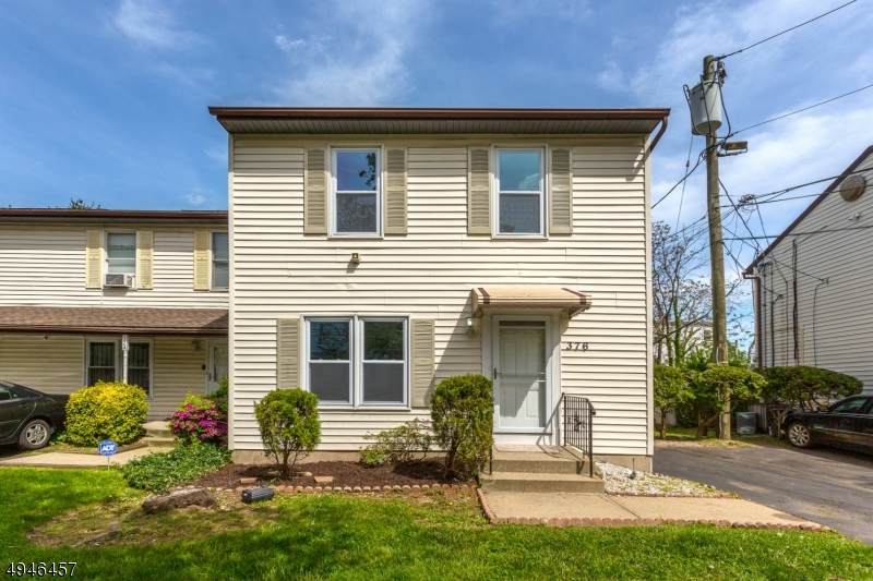 376 Littleton Ave - Photo 1