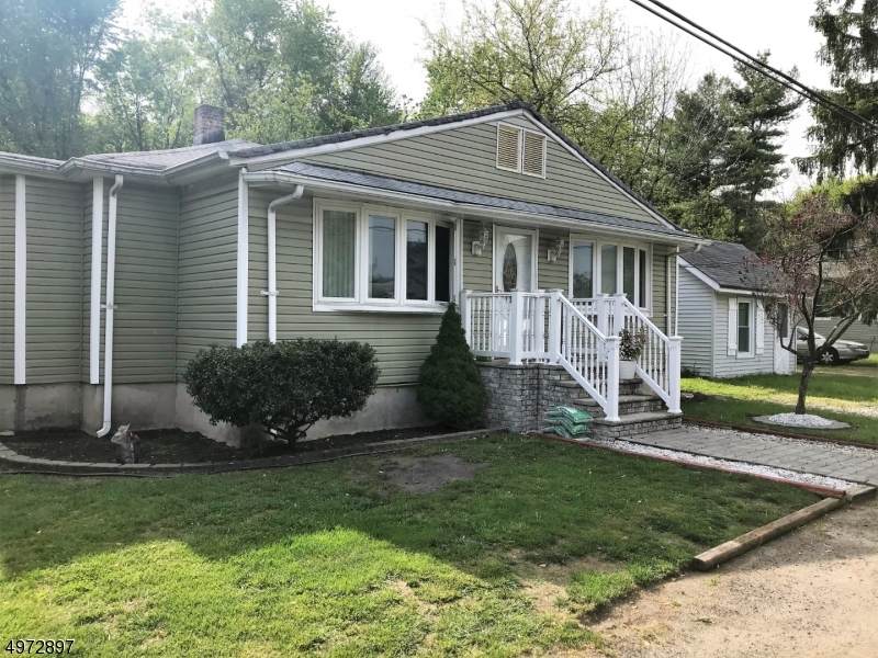17 Busse St - Photo 1