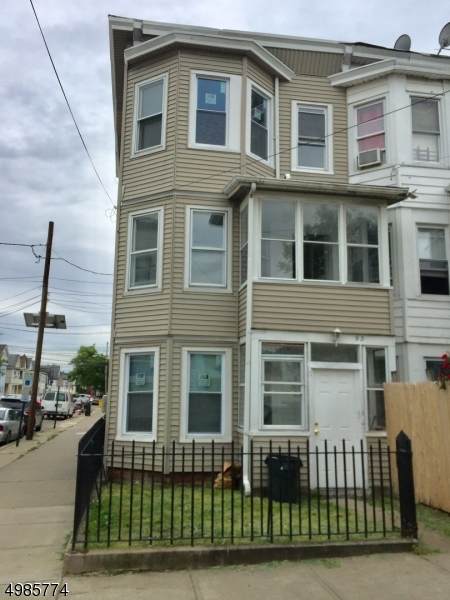 93 Sherman St - Photo 1