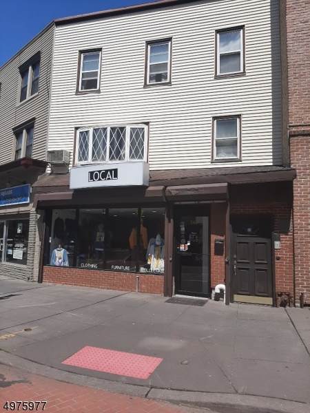 346 2ND ST - Photo 1
