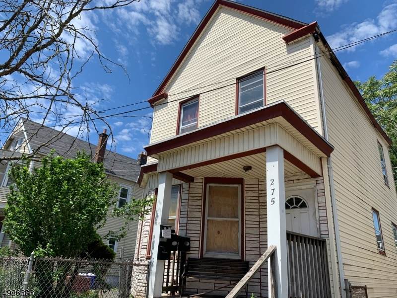 275 Clinton Pl - Photo 1