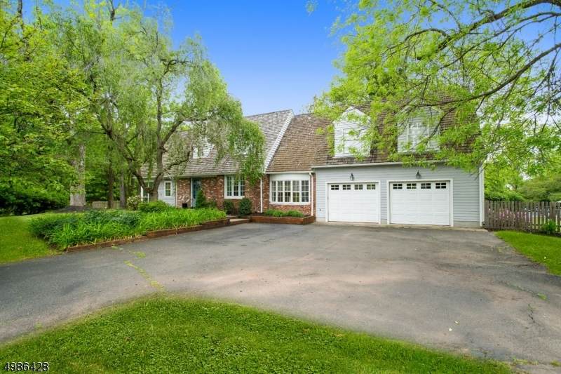 341 Province Line Rd - Photo 1