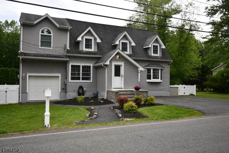 15 Millers Ln - Photo 1