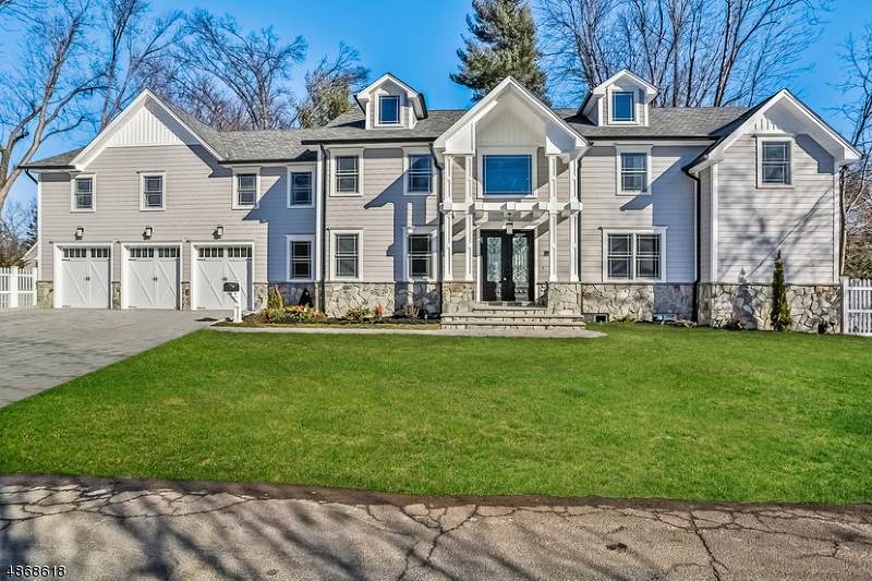 69 Harrison St - Photo 1
