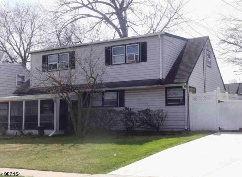 33 Ash St - Photo 1