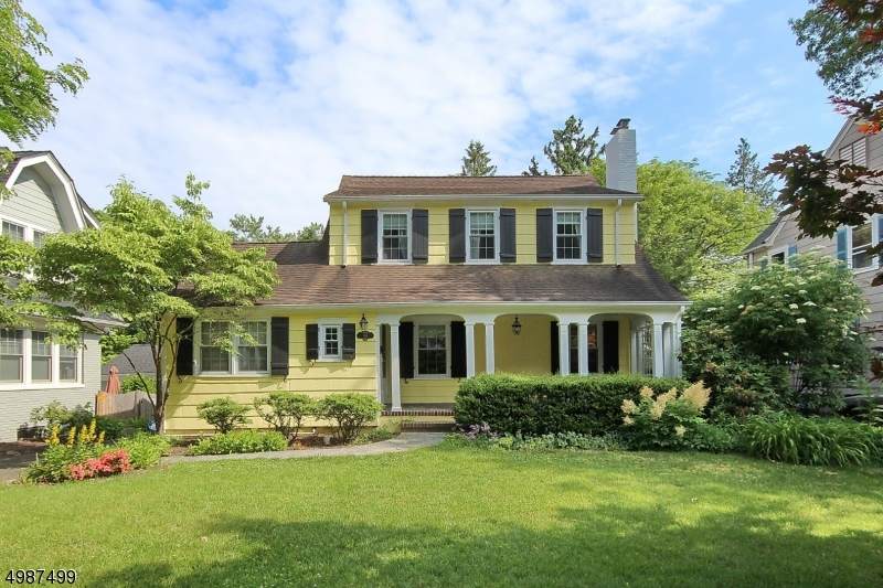 116 Wellington Ave - Photo 1