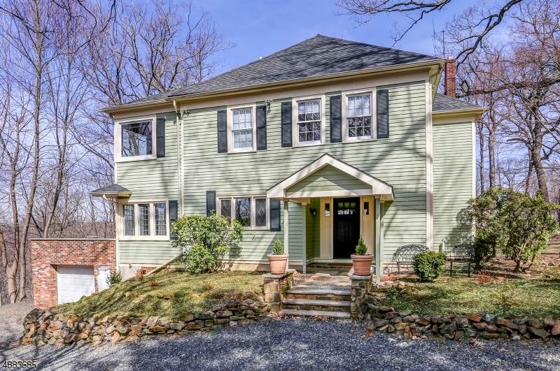 126 Oaks Rd - Photo 1