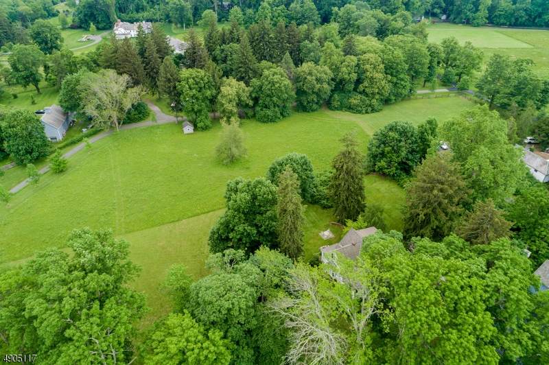 613 Spring Valley Rd - Photo 1