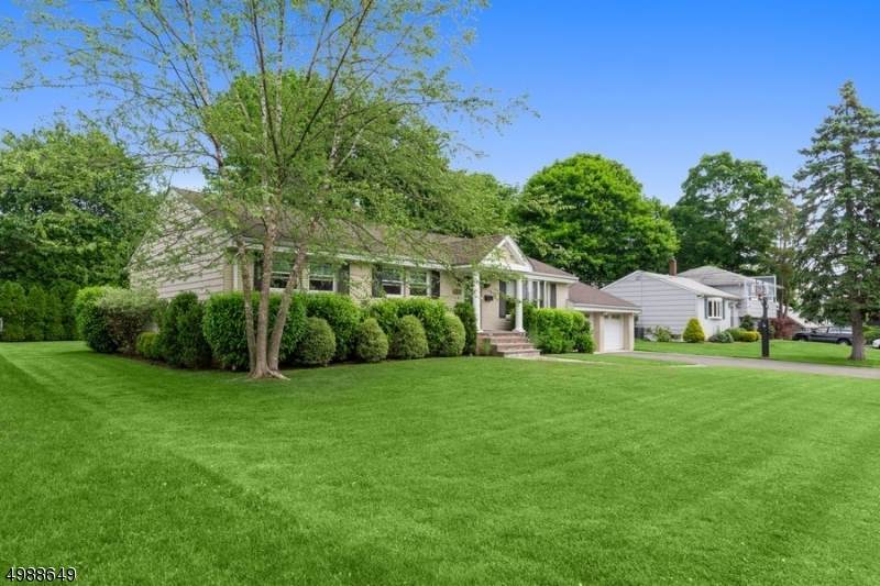 8 Balston Dr - Photo 1
