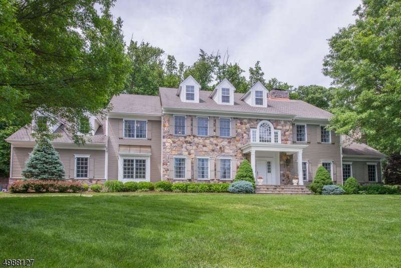 11 Butternut Ln - Photo 1