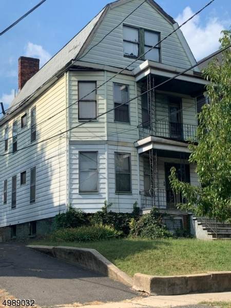 373 Seymour Ave - Photo 1