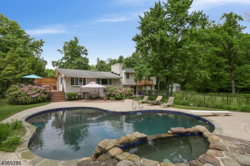 10 Spring Ln - Photo 1