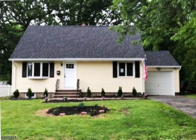 25 Oakland Ave - Photo 1