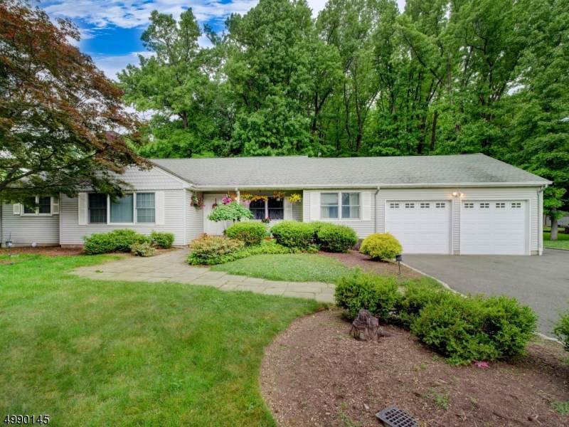 2 Birch Ave - Photo 1